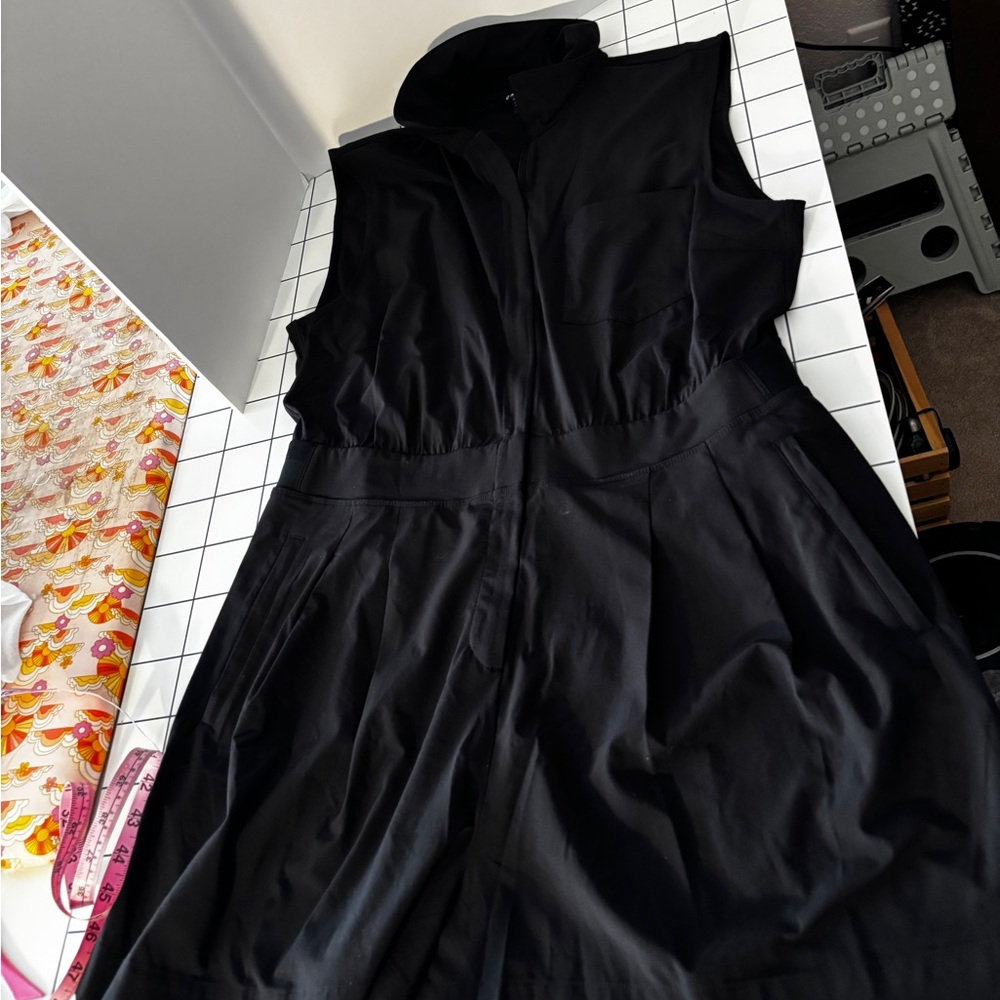 Athleta Black Sleeveless Romper